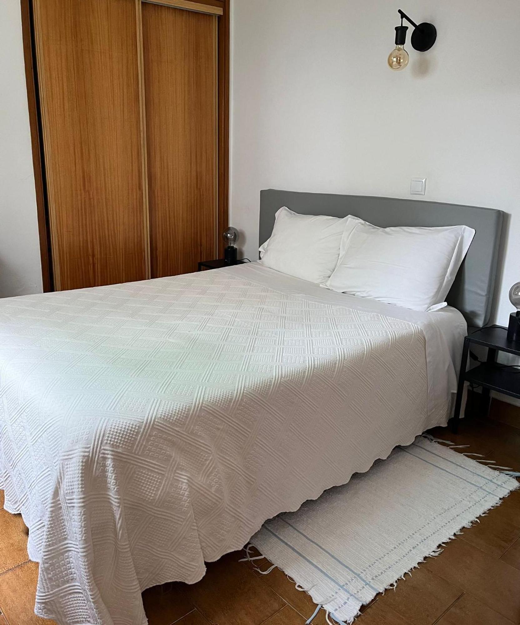 Romeu Bed & Breakfast Quarteira Exterior photo